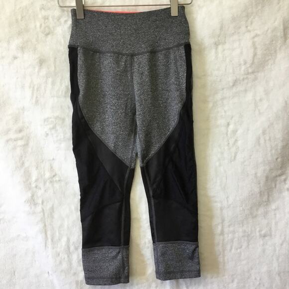 C&C California Grey and Black Leggings - Picture 2 of 8